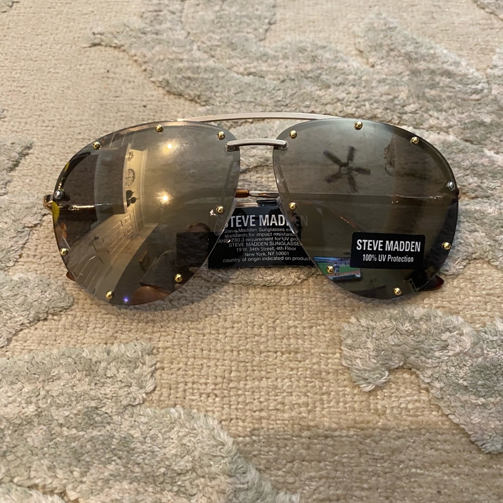 Steve Madden Sunglasses